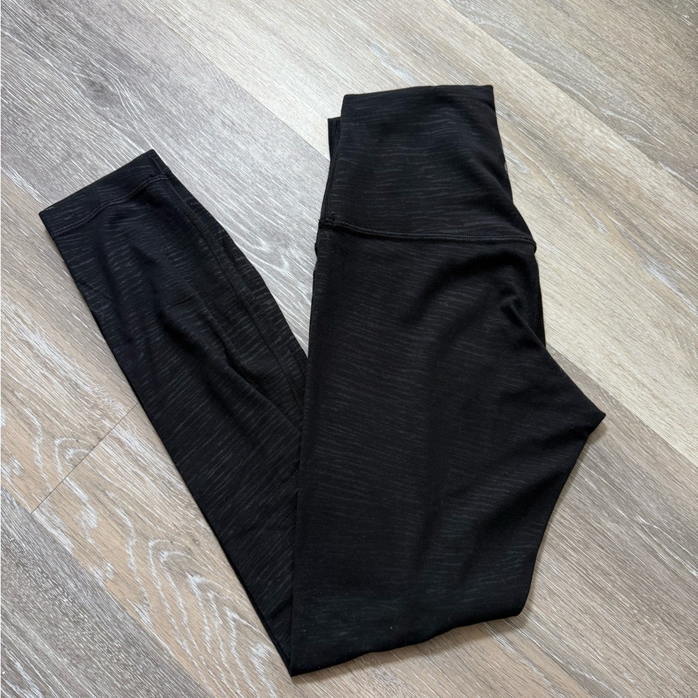 Lululemon Align 25” - Stride Emboss Black